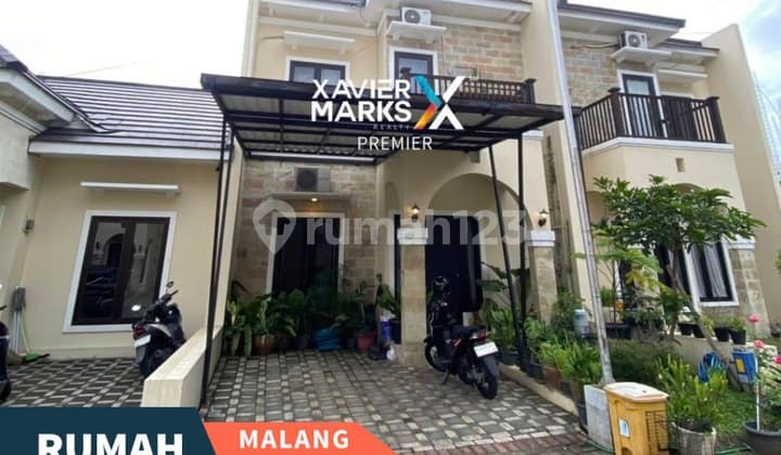Semi-Furnished Sulfat Malang House Near Shopping Center