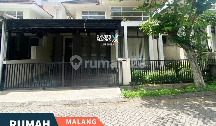 Well-Maintained Fully Furnished House in Riverside Malang
