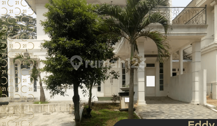 Disewakan Rumah 2 Lantai di Legenda Wisata Cibubur