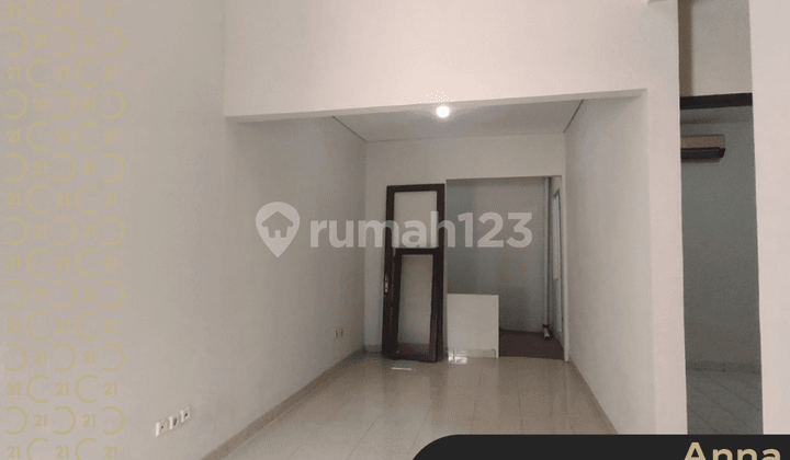 Disewakan Rumah di Perumahan Legenda Wisata Cibubur