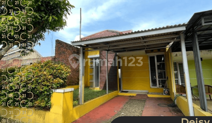 House in the Kahuripan Complex, Kemang, Bogor