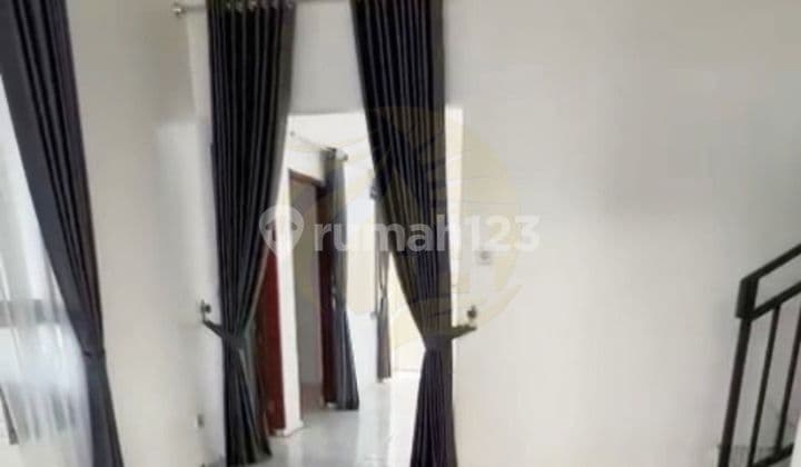 Minimalist 4-Bedroom House in the City Center of Balikpapan Regency