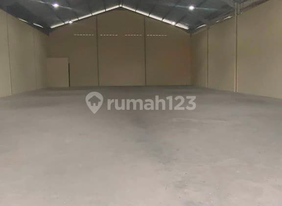 Balikpapan Kariangau Projakal Km 5.5 Gudang Luas 450 M2 Siap Pakai