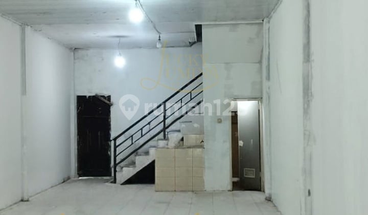 Ruko 3 Lantai Tengah Kota Siap Huni di Jl. Mt Haryono Balikpapan