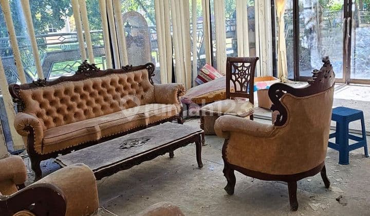 2-Story House with 6 Bedrooms in New Balikpapan