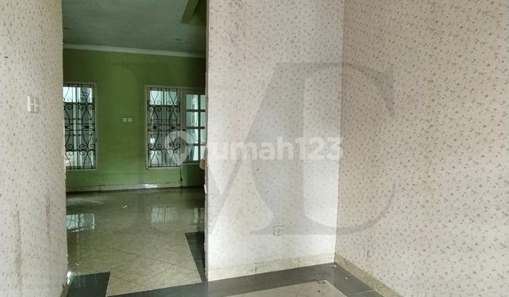 Rumah 2 Lantai Siap Huni Dekat Mall di Balikpapan Baru