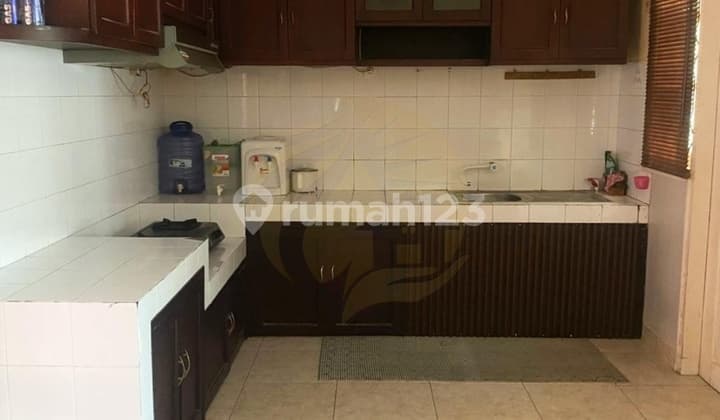 Rumah Tengah Kota 3 Kamar Tidur Full Furnished di Balikpapan Baru
