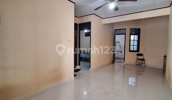 Rumah Minimalis Dengan 4 Kt Di Perumahan Bdi