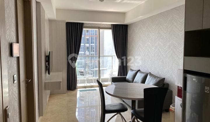 DISEWAKAN DAN DIJUAL APARTEMEN GOLD COAST 1 BR FULL FURNISHED