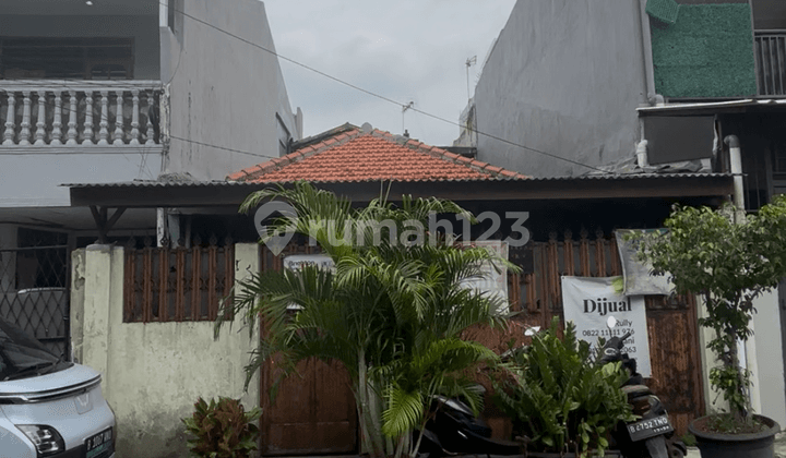 Dijual Rumah Tua Hitung Tanah di Tanah Tinggi Senen