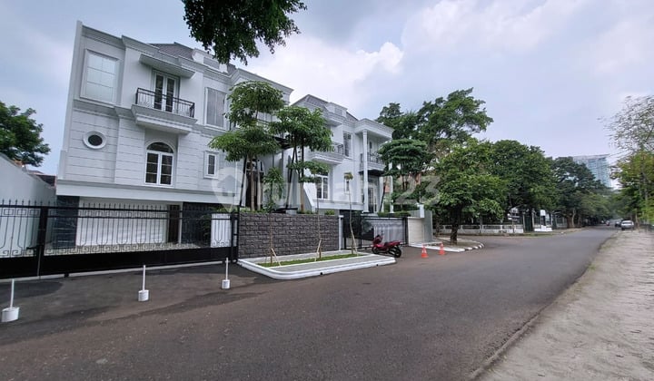 New Minimalist Modern Fireplace. New