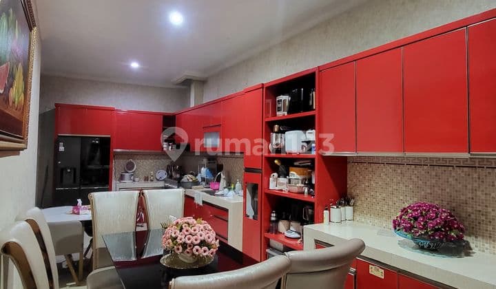Rumah Cantik 3 Lantai Kahfi1 Jagakarsa Jakarta Selatan