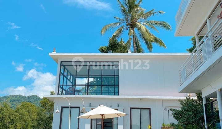 Villa Dibukit View Pantai Senggigi