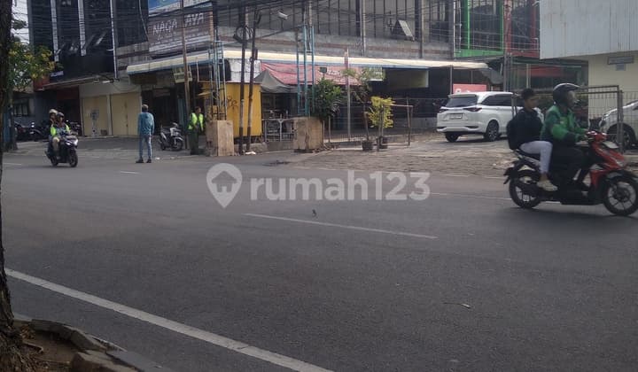 Disewakan Ruko 3,5 Lt Kby. Lama Dkt Bungur