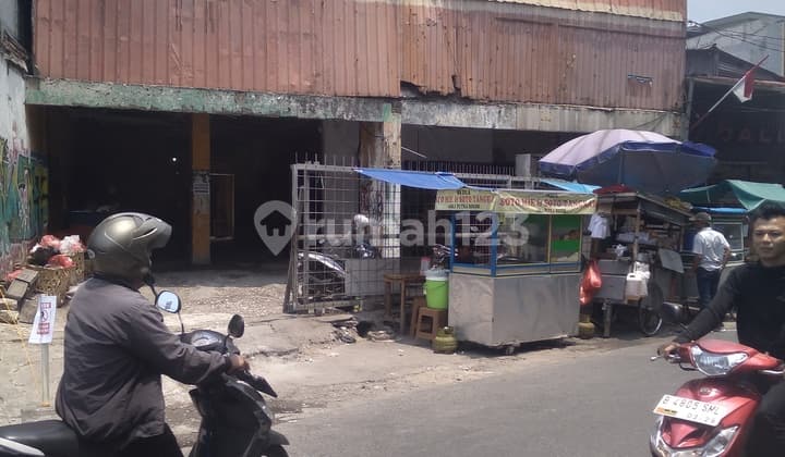 Ex 2-Story Shophouse SHM Located in Nangkabau Dalam II, South Jakarta