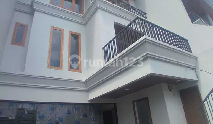 Rmh Bagus Siap Huni 3 Lantai