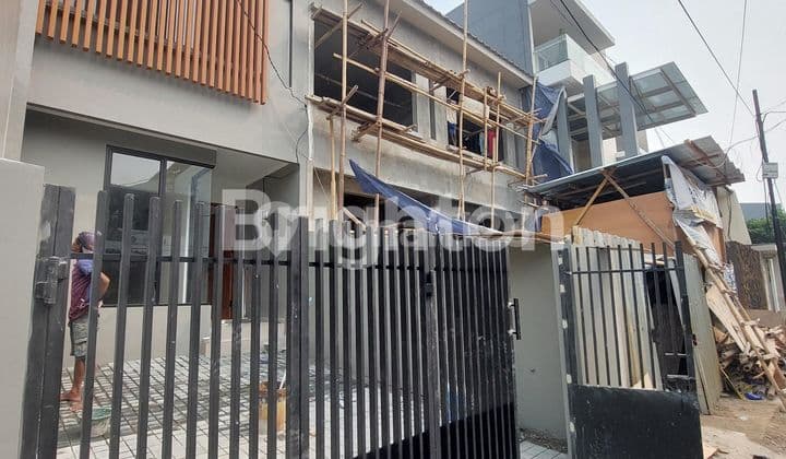 Rumah Baru Greenville Dekat Central Park Mall Jakarta Barat