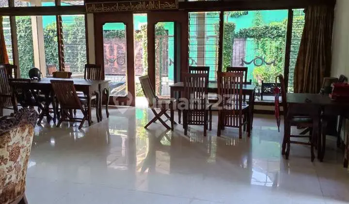 Rumah Tinggal Dan Kos kosan di Jalan Sidoluhur, Laweyan Surakarta