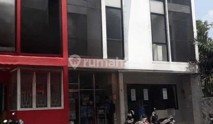 Ruko di Jl Jombang Raya, Pondok Aren Tangerang Selatan