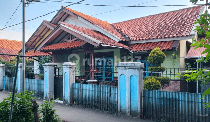 Rumah di Jalan Sindang Sari, Bogor Jawa Barat