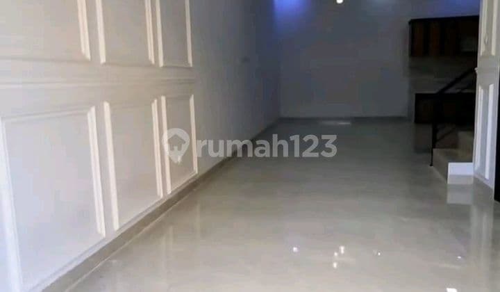 Dijual Rumah New Brand Siap Huni 3 Lantai Di Kelapa Gading Jakarta Utara SHM