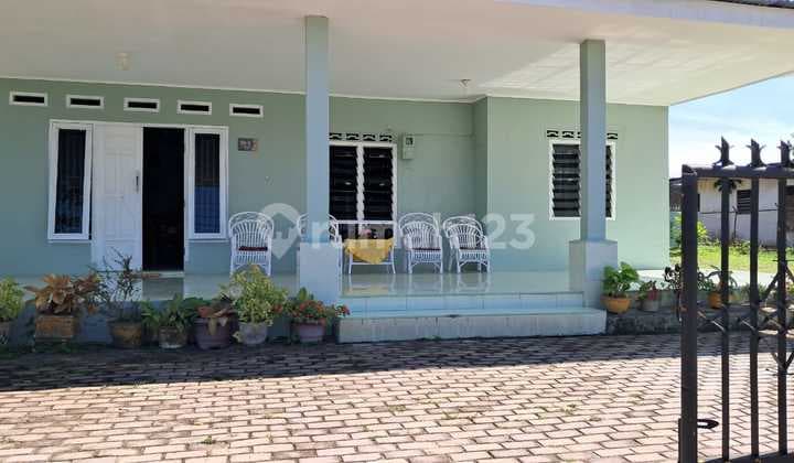 Dijual Rumah Besar dan Nyaman Luas Tanah 600M2 di Jl. Perintis Pematangsiantar, Medan Sum-Ut