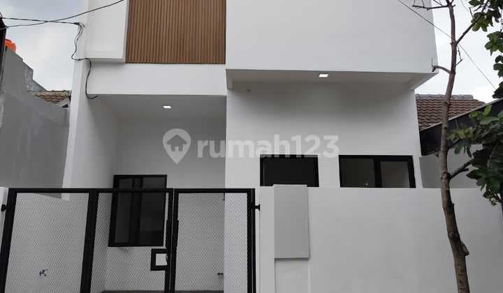 Dijual Rumah Baru Renovasi di Pesona Anggrek Bekasi Utara.