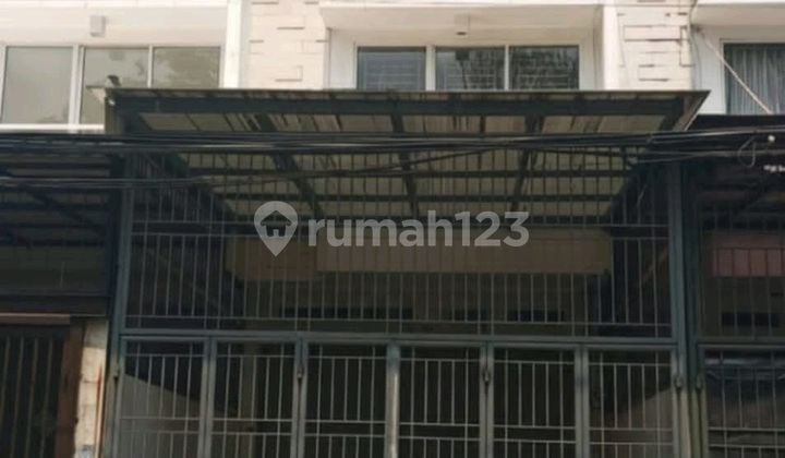 Dijual Ruko 3 Lantai @ Taman Cosmos, Jakarta Barat Dijual Ruko 3 Lantai @ Taman Cosmos, Jakarta Barat