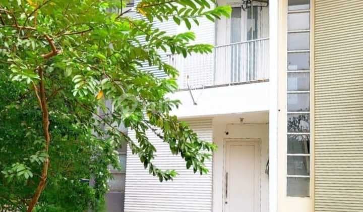 Rumah Murah Posisi di Hoek