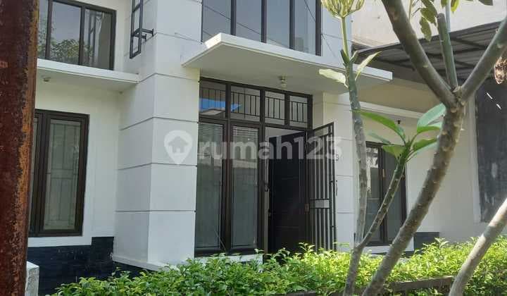 RUMAH BAGUS TERAWAT TAMAN SURYA INDAH BANDUNG