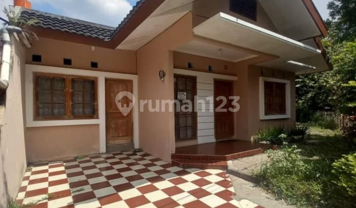 RUMAH Asri dan Nyaman SIAP HUNI DI ARCAMANIK