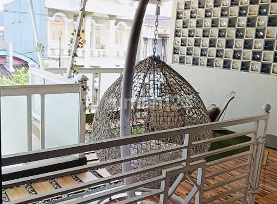 Fully Furnished 2.5-Story House in Baleendah Bandung