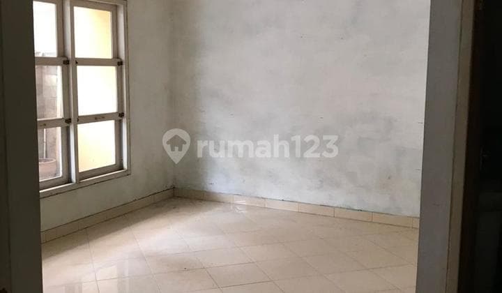 Rumah Terawat Jalan Uranus Margahayu Bandung