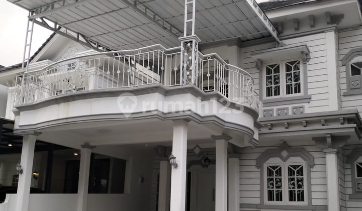 Rumah 2 Lantai Siap Huni Lokasi Strategis di Daerah Elite Kota Wisata