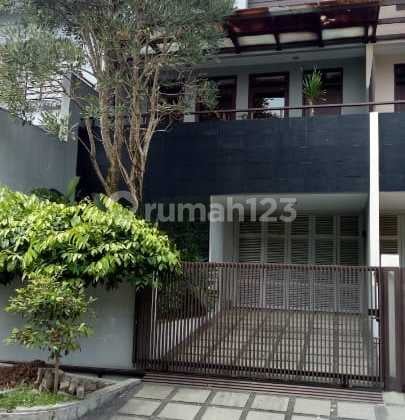Jual Rumah Bagus Setra Duta, Full Furnished