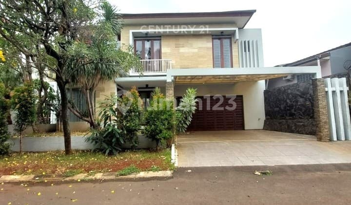Rumah Rapi Siap Huni di Senayan Bintaro 7808