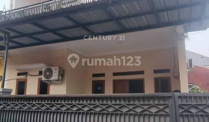 Rumah 3 Lantai Minimalis Modern di Karang Tengah Ciledug 9455