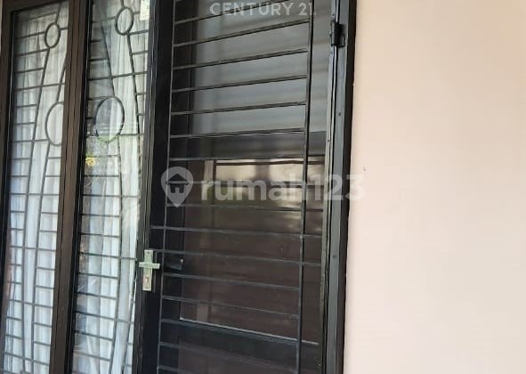 Rumah Cantik Dalam Cluster Dekat Upj dan Stjurangmang 6739