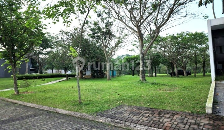 Hook Plot Ready to Build in The Avani BSD Cluster 7870