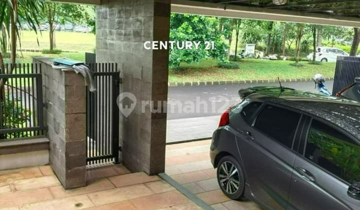 Rumah Mewah 2 Lantai dengan Swimming Pool Area Sektor 7 5514