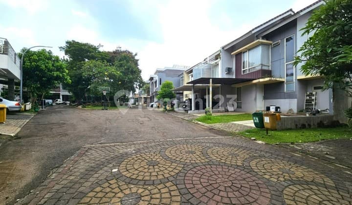 Rumah 2 Lantai Dalam Cluster Dekat Bxc Stasiun Jurangmangu 9472