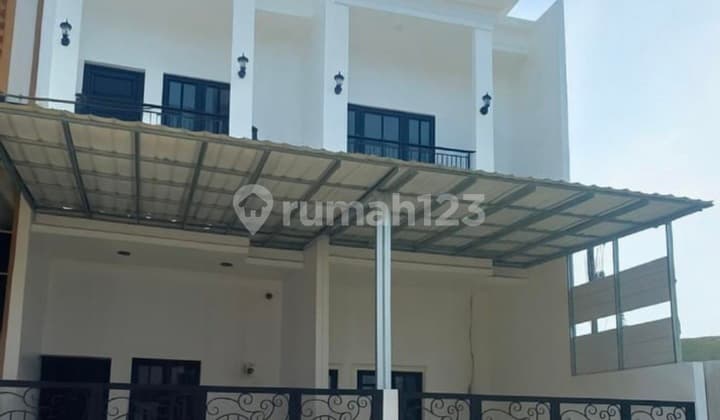 Rumah 2Unit 2 Lantai SHM Bebas Banjir Siap Huni di Harapan Indah 1, Bekasi