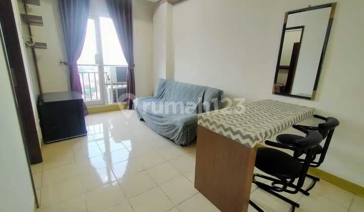 Disewakan Apartemen Puri Park View Semi Furnished