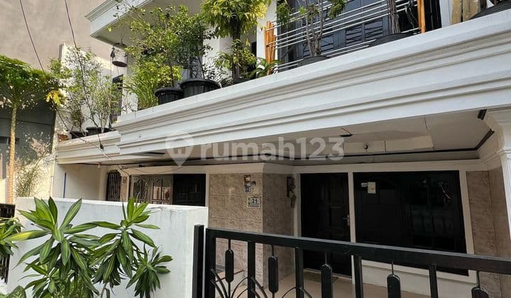 Dijual Ready Rumah Daerah Jakarta 2 Lantai Cocok Untuk Usaha Kost