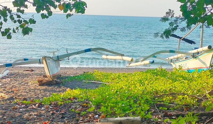 36,9 are Pinggir Pantai Di Kerobokan Singaraja Bali
