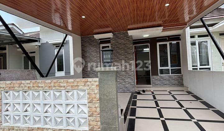 Fully Renovated House in Sentraland Paradise Cluster Ready to Occupy Ready to Live Near Parung Panjang Station Bogor