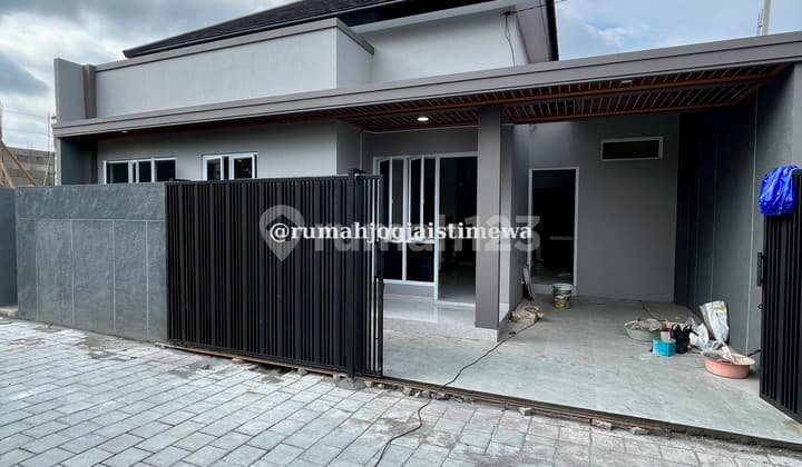 Rumah Baru Dalam Cluster di Berbah Dekat Bandara Adi Sucipto