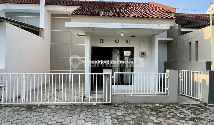 House in Warungboto Umbulharjo, Veteran Street, Near UAD Campus