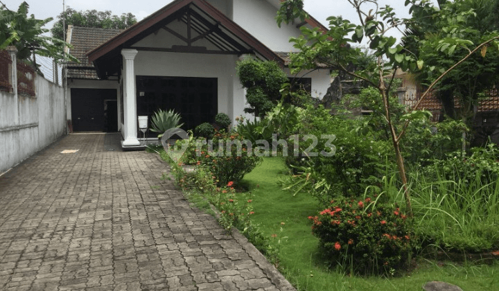 VILLA RUMAH PRIGEN NOL JALAN RAYA HANYA 5 MENIT KE CIMORY