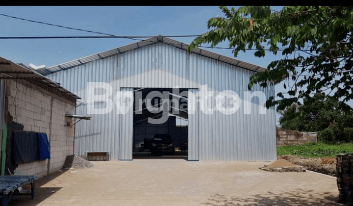 GUDANG SIAP PAKAI DENGAN FULL PAGAR SENG DI SAMBIKEREP LOKASI BEBAS BANJIR